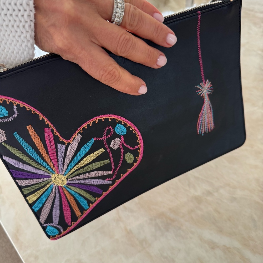 Pineda Covalin Leather Clutch Bag